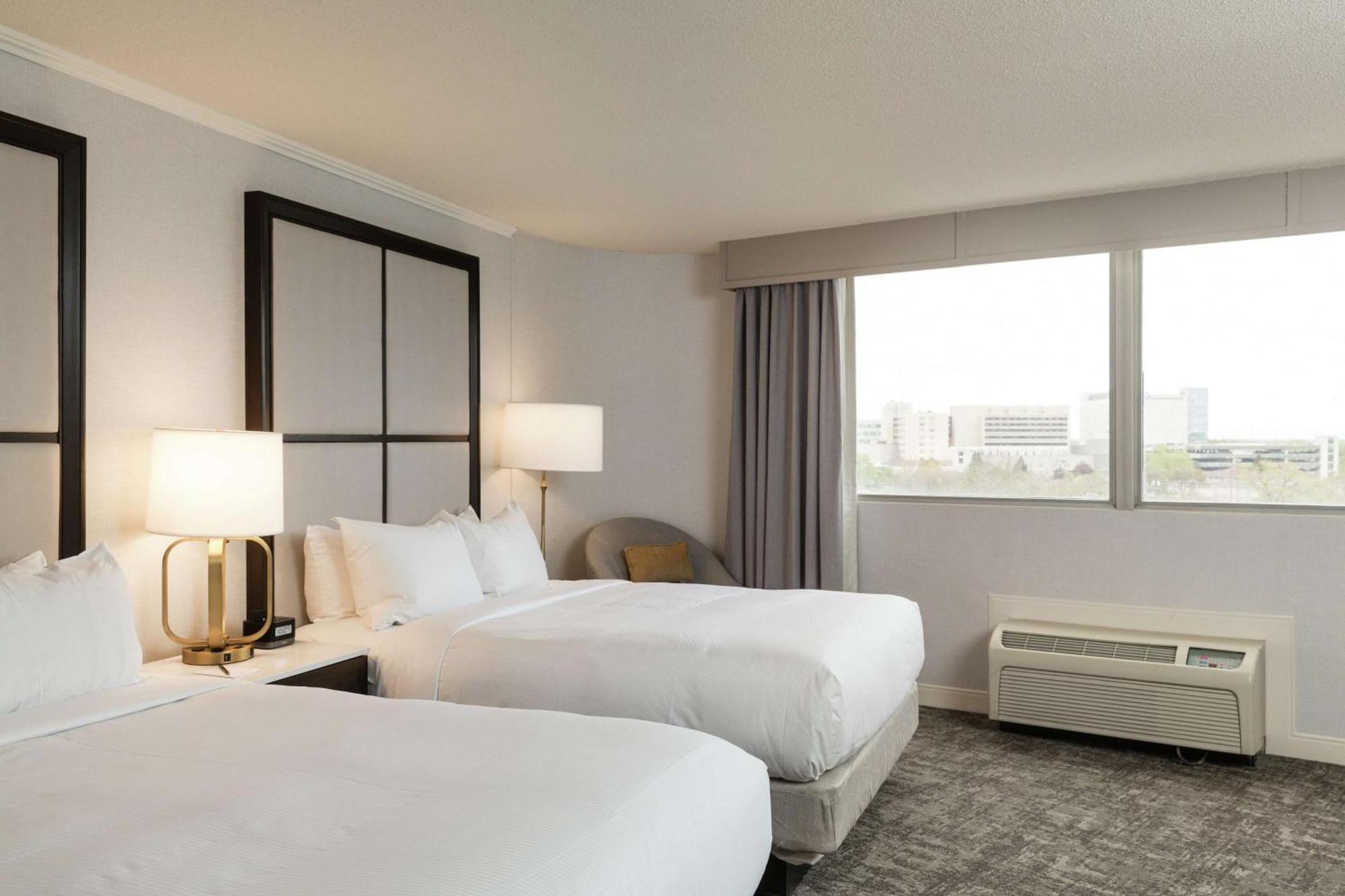 Hilton Chicago/Oak Lawn Hotel Eksteriør billede
